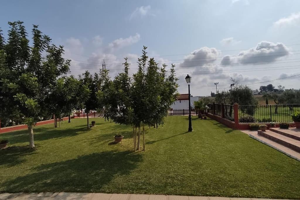 Finca Campo Alegre Villa Utrera Exterior foto